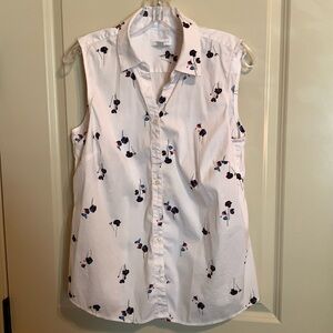 Printed sleeveless top